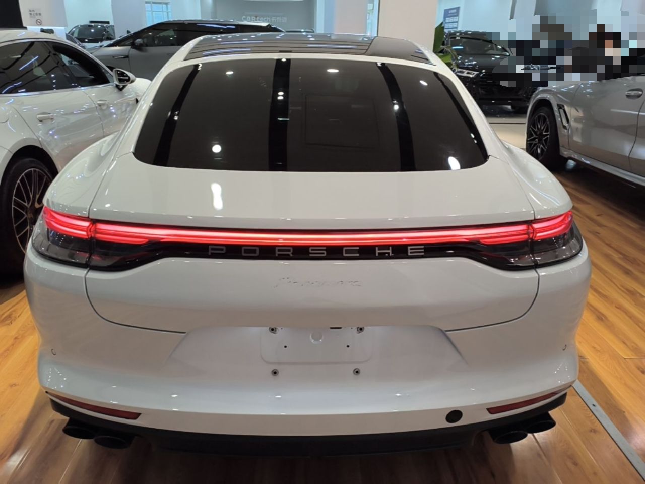 Porsche Panamera - фото 4