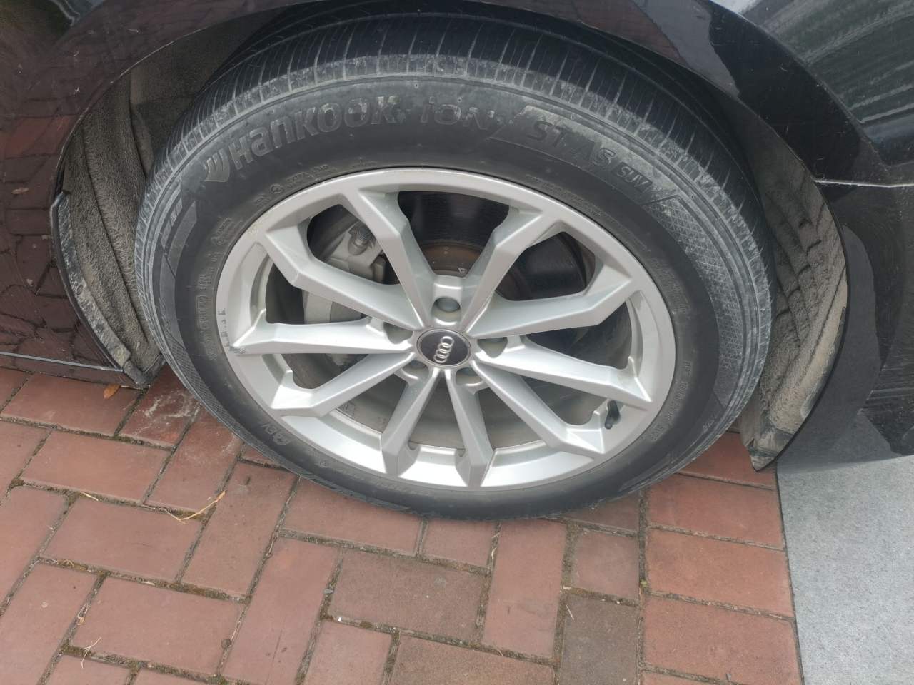 Audi A6L - фото 4