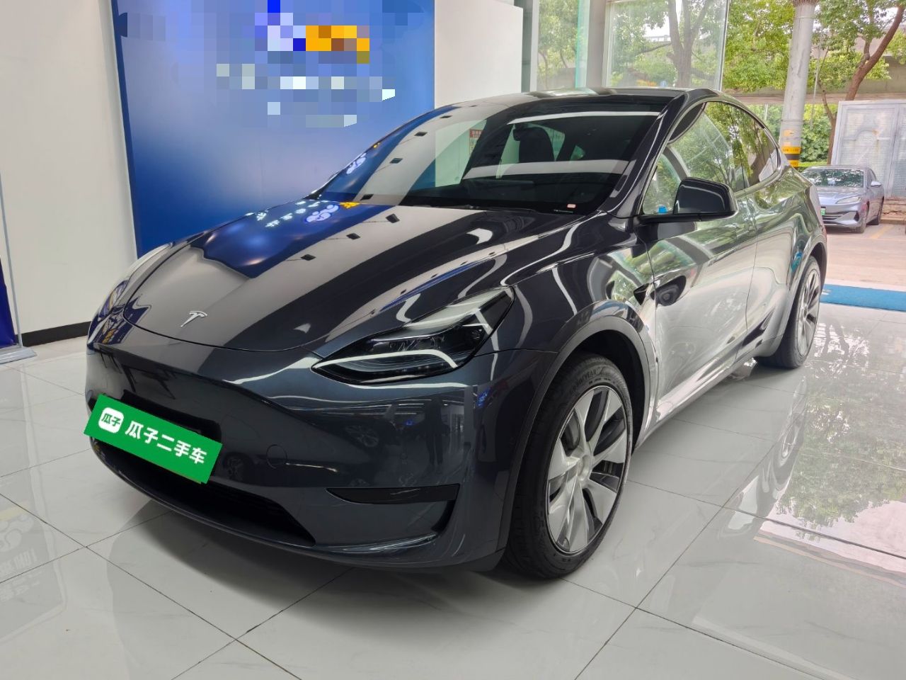 Tesla Model Y - фото 0