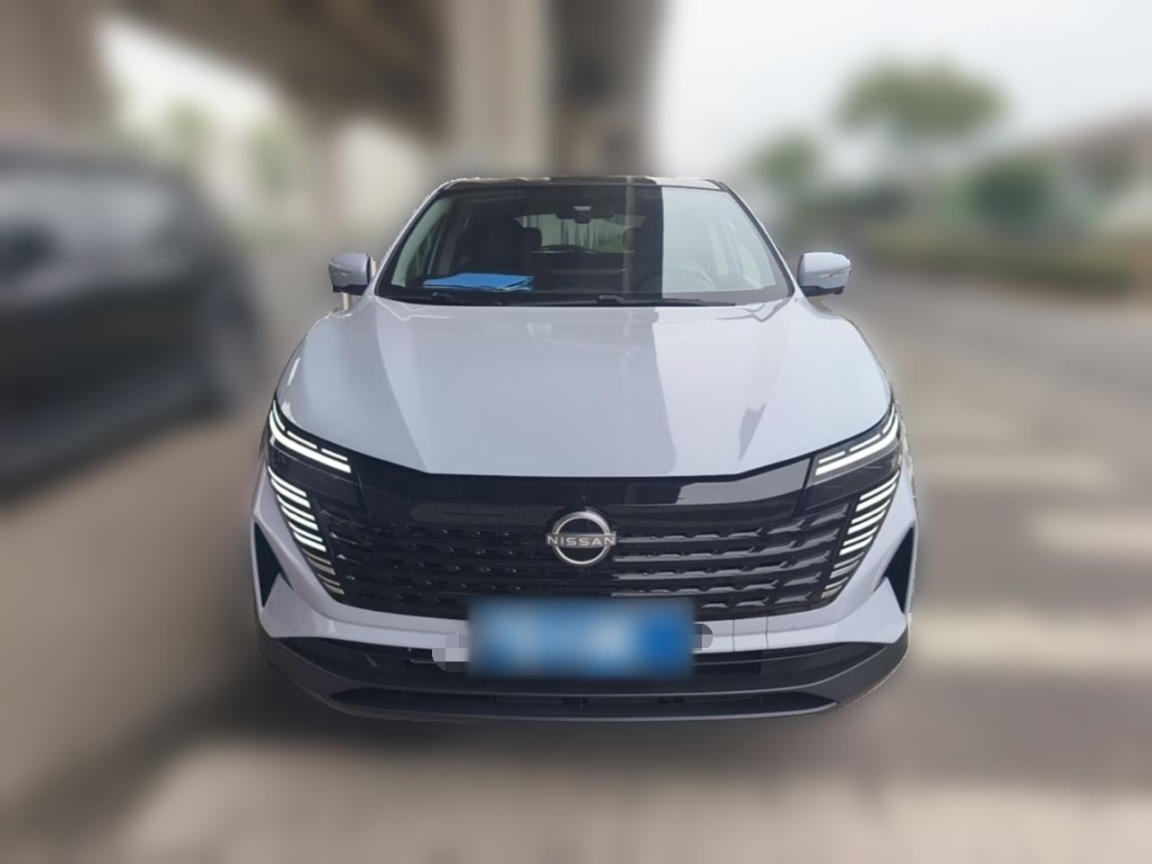 Nissan Qashqai - фото 1