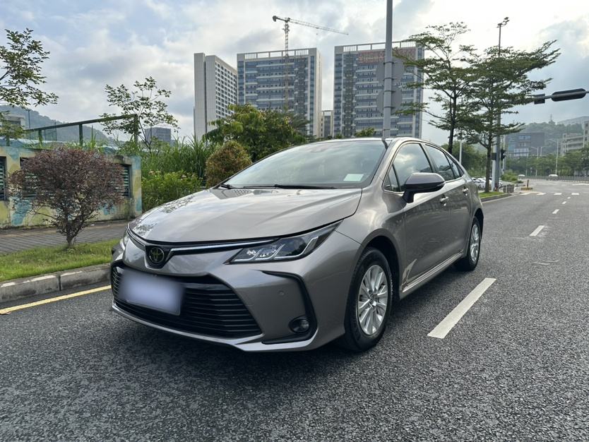 Toyota Corolla - фото 0
