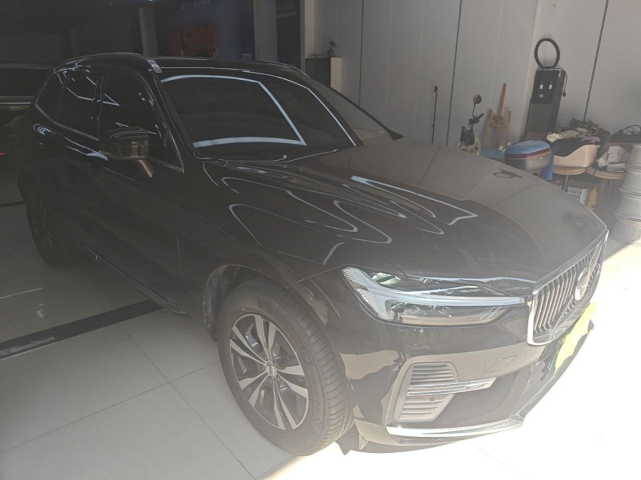Volvo XC60 - фото 2