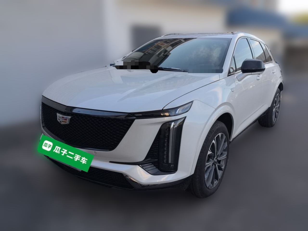 Cadillac XT5 - фото 0