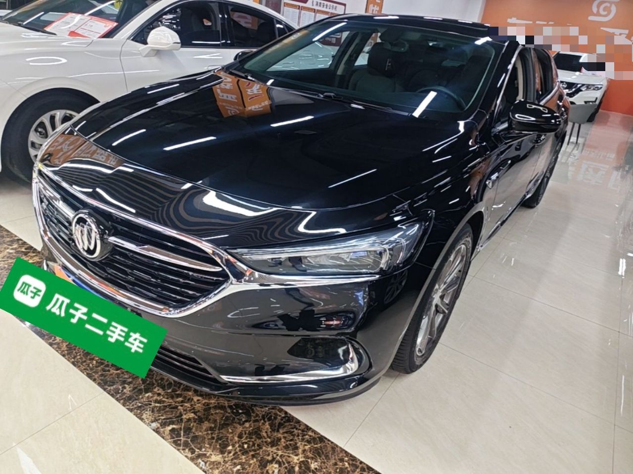 Buick LaCrosse - фото 0