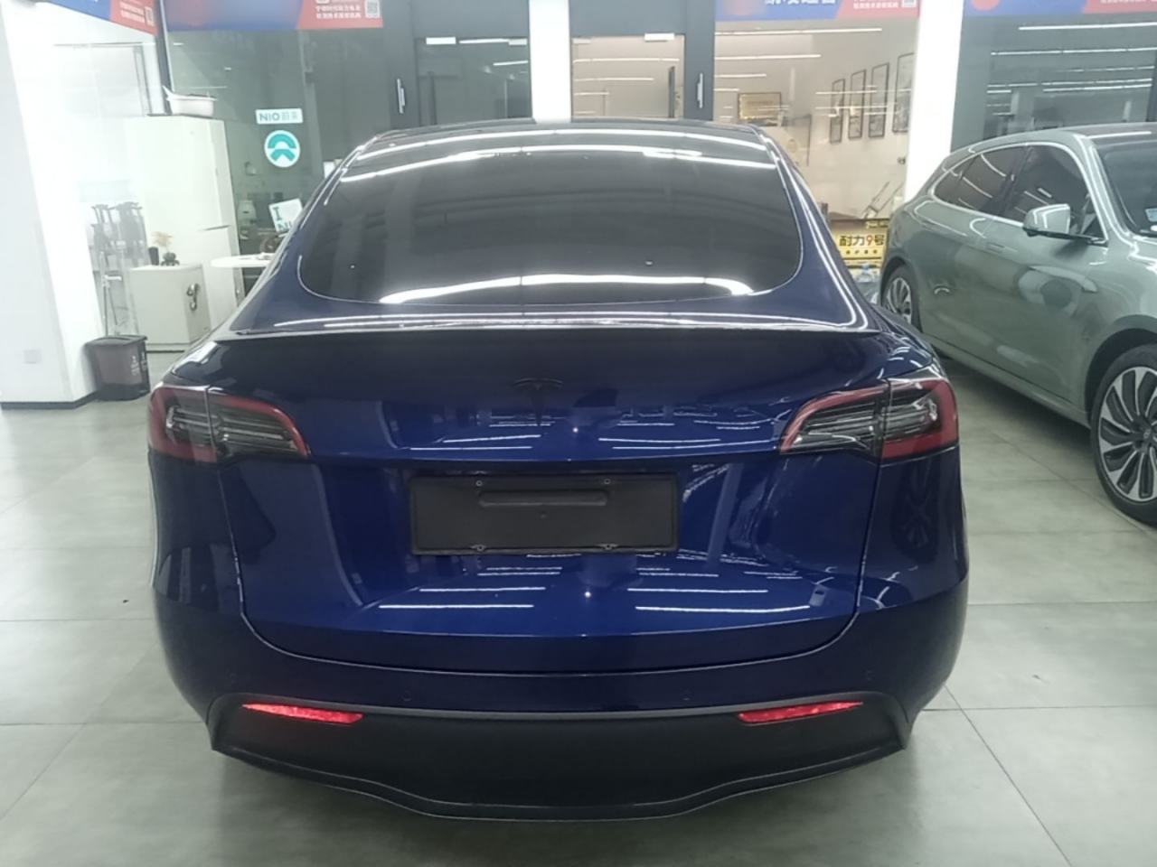 Tesla Model Y - фото 2