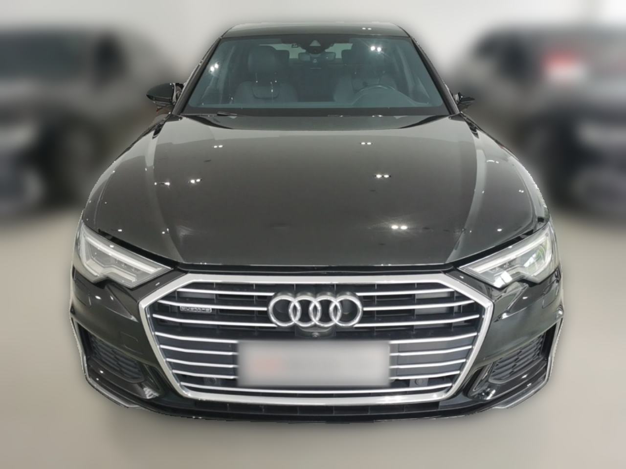 Audi A6L - фото 1