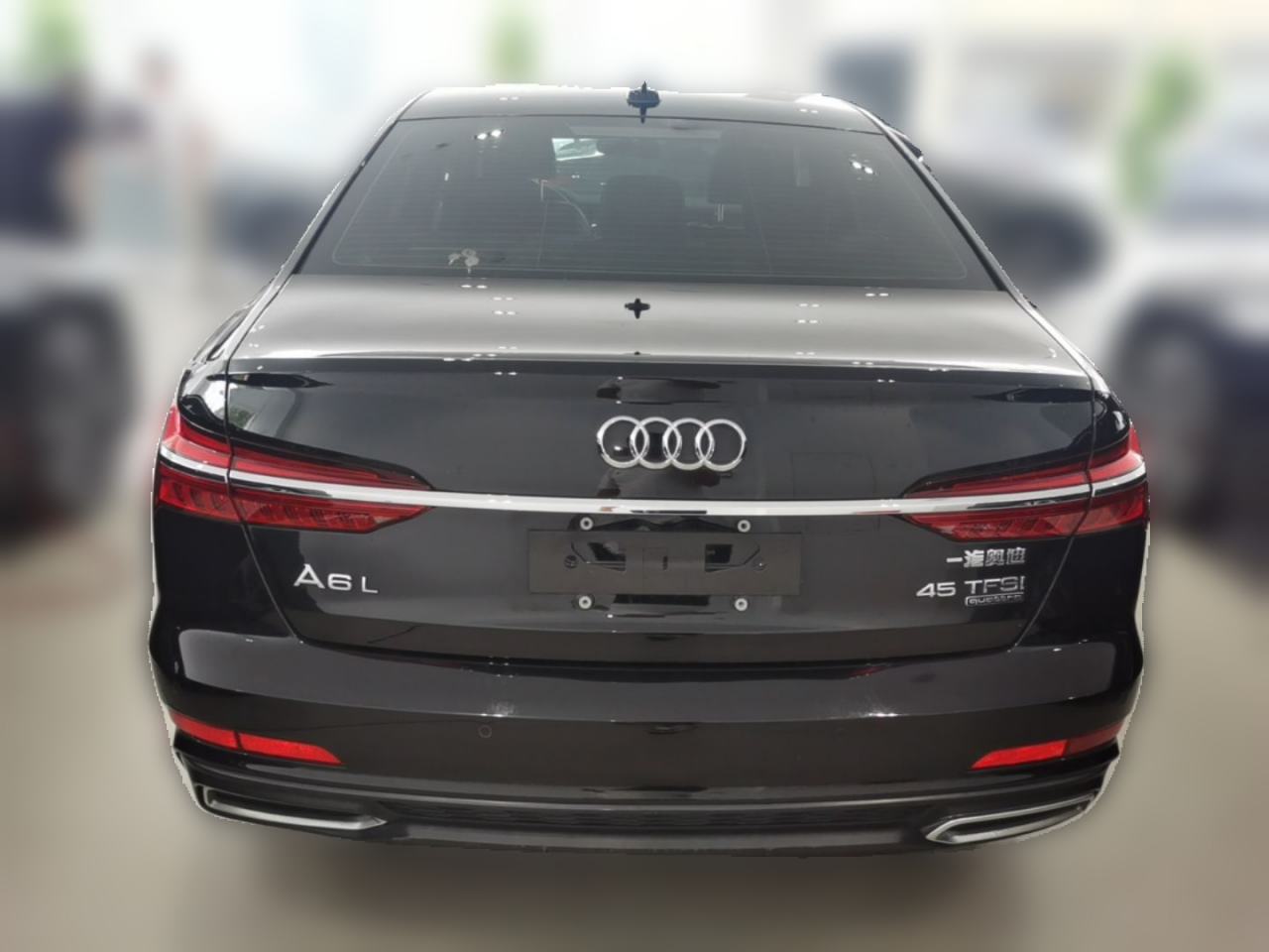 Audi A6L - фото 4