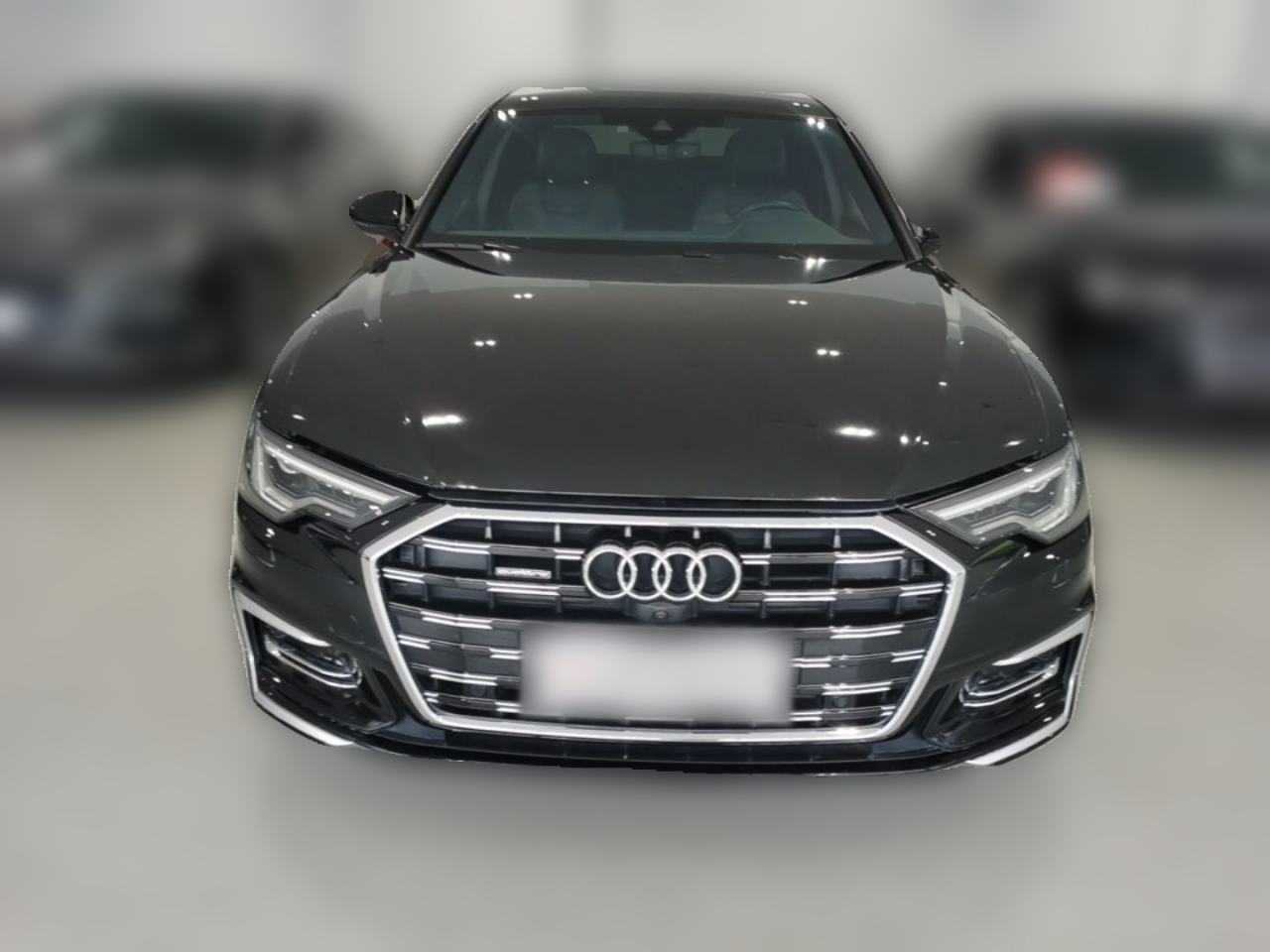 Audi A6L - фото 1