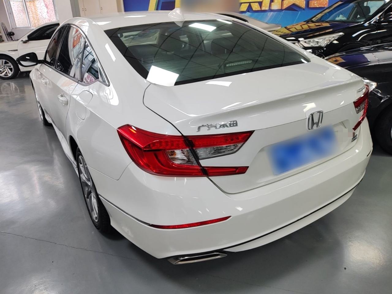 Honda Accord - фото 3