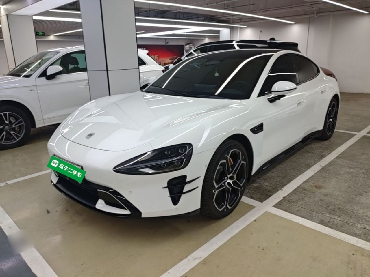 Xiaomi SU7 - фото 0