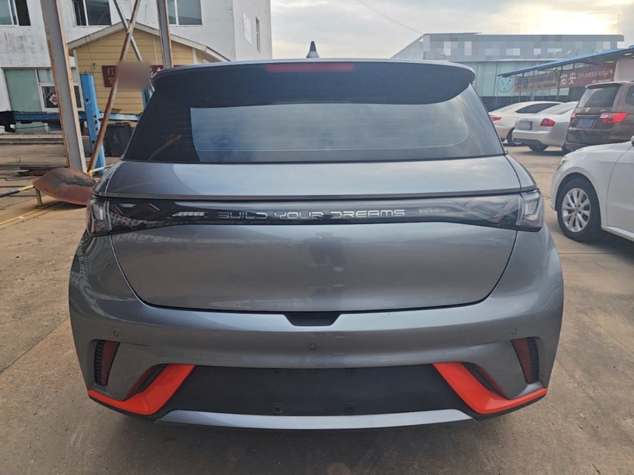 BYD Dolphin - фото 2