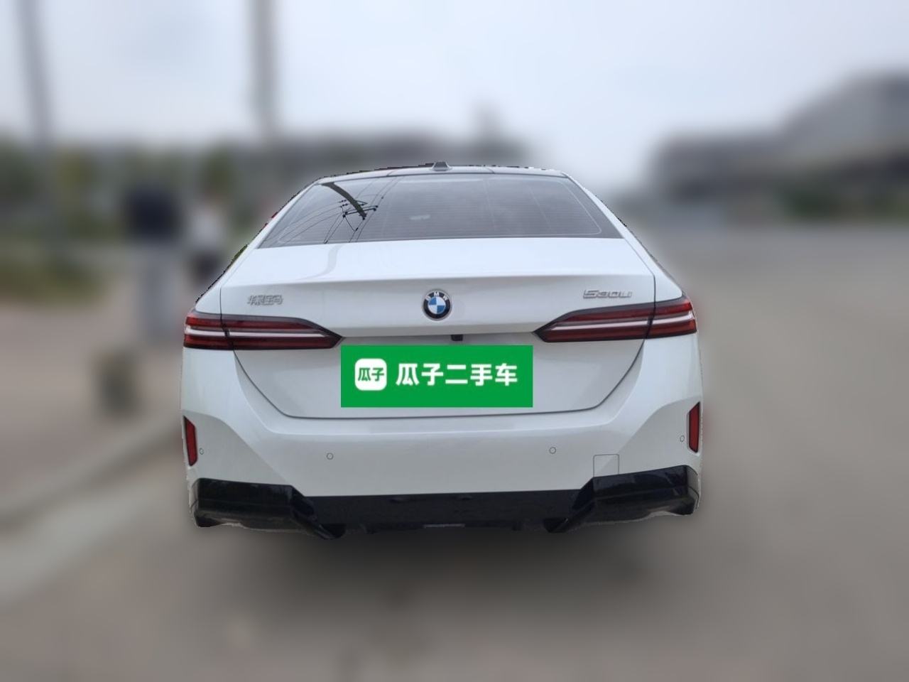 BMW 5-Series - фото 4