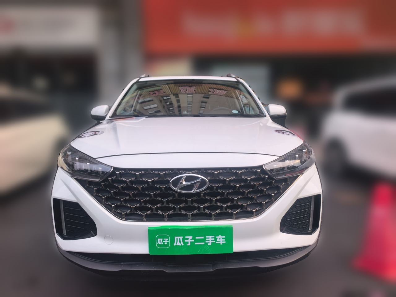 Hyundai ix35 - фото 1