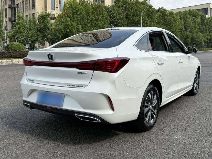 Changan Eado - фото 1