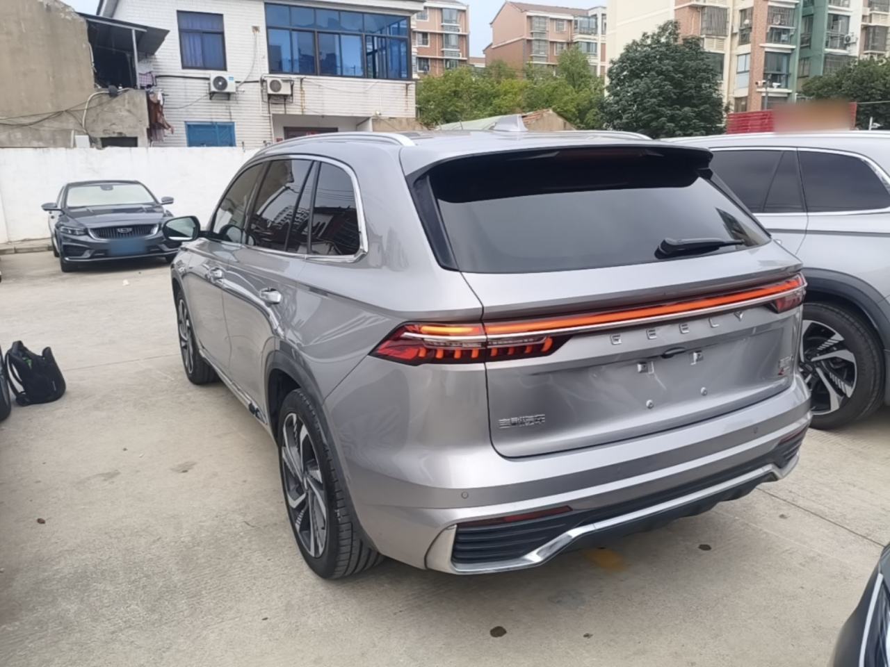 Geely Xingyue L - фото 3