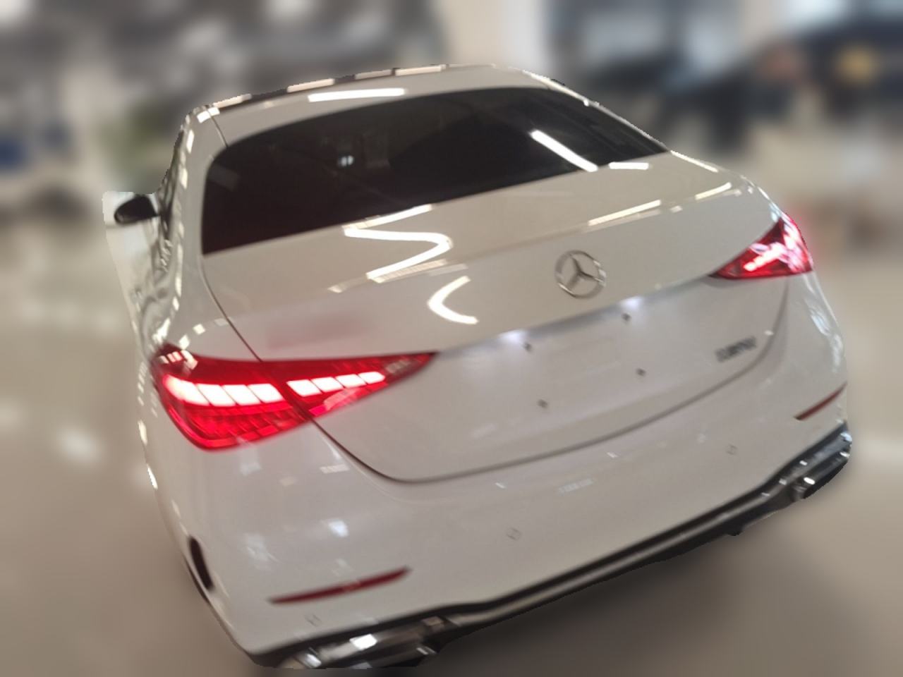Mercedes-Benz C-Class - фото 3