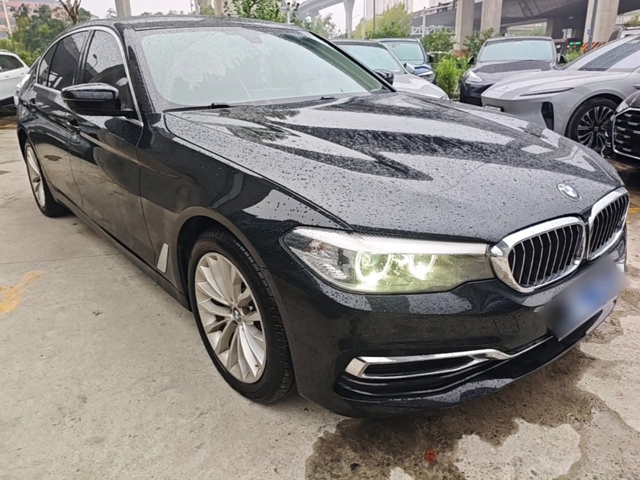 BMW 5-Series - фото 2
