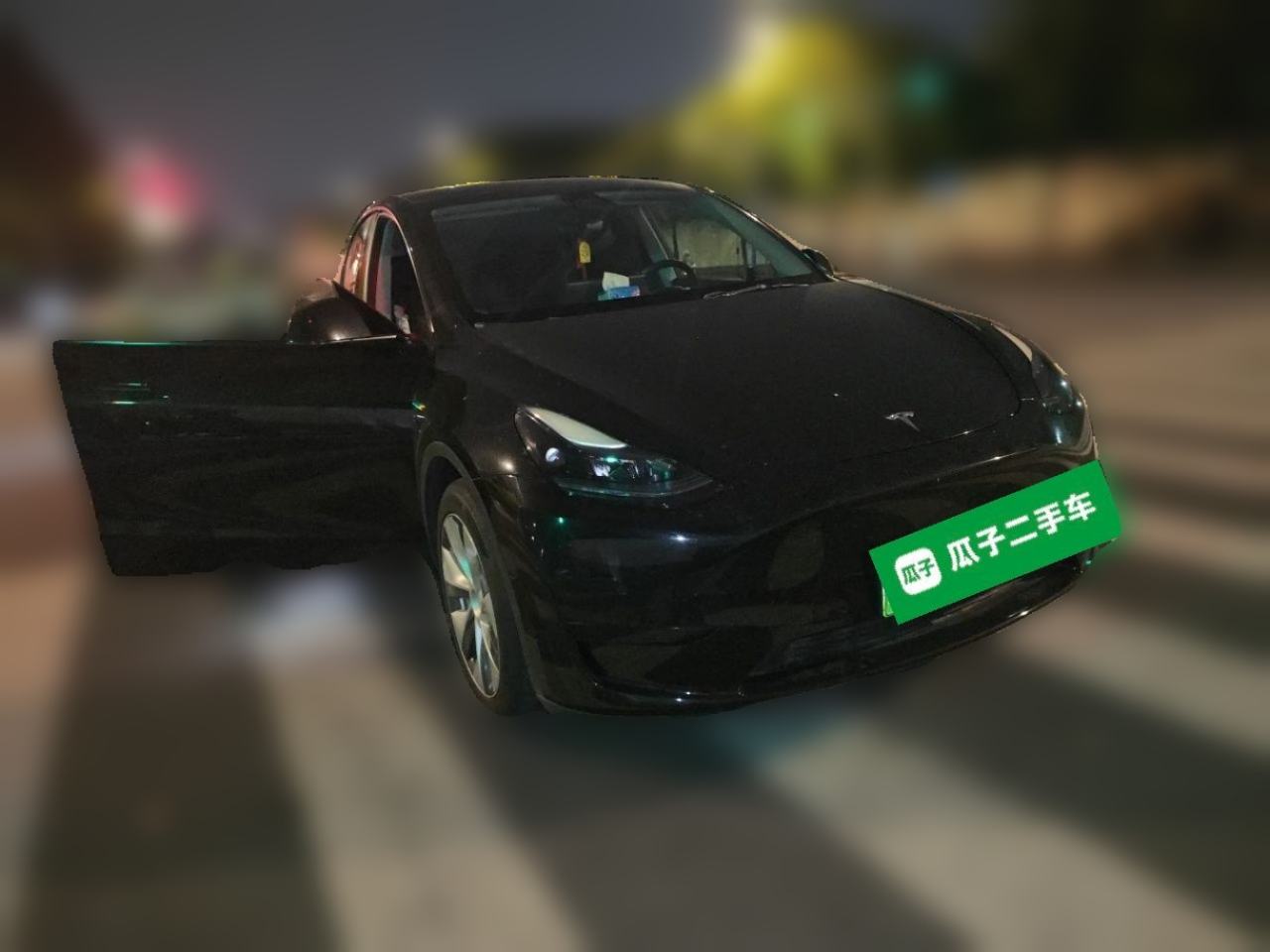 Tesla Model Y - фото 2