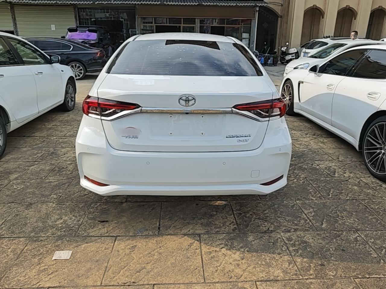 Toyota Corolla - фото 4