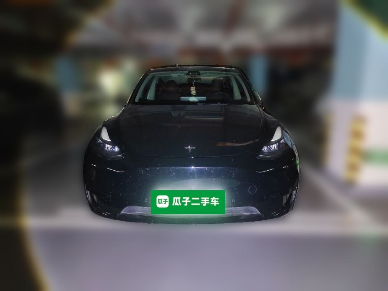 Tesla Model Y - фото 1