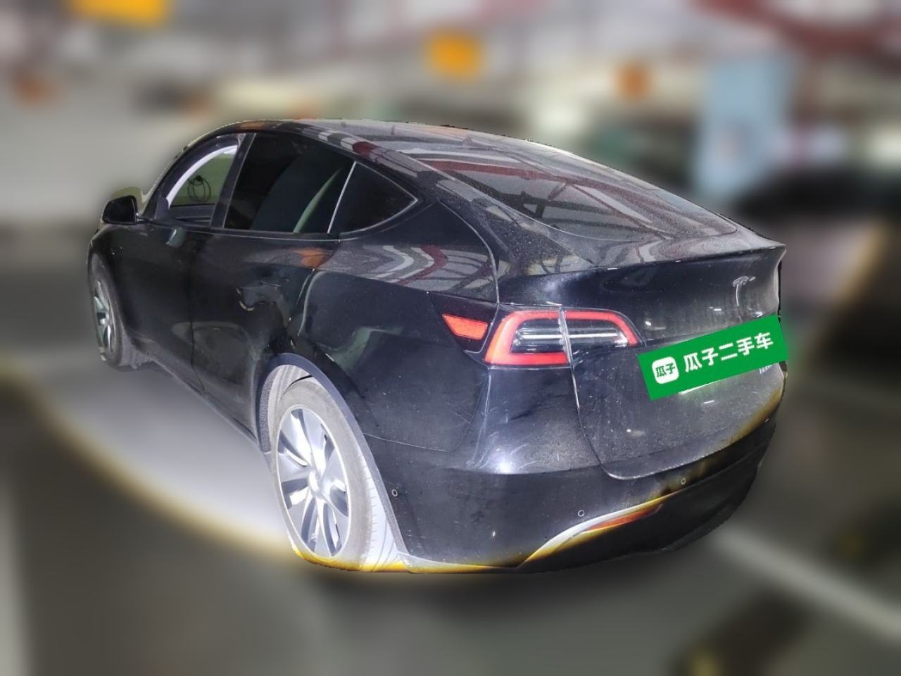 Tesla Model Y - фото 3