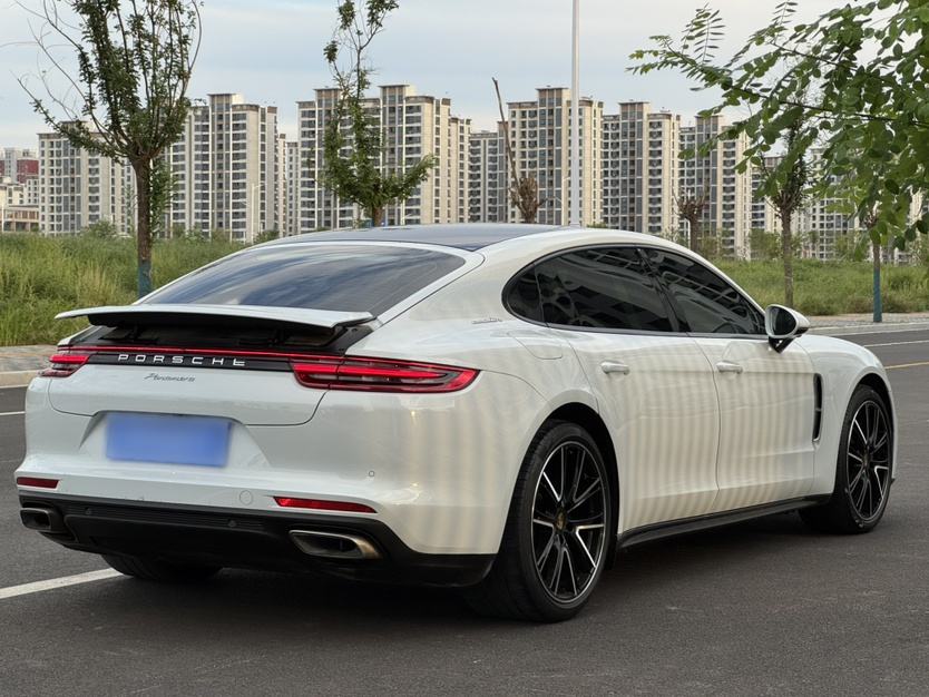 Porsche Panamera - фото 3