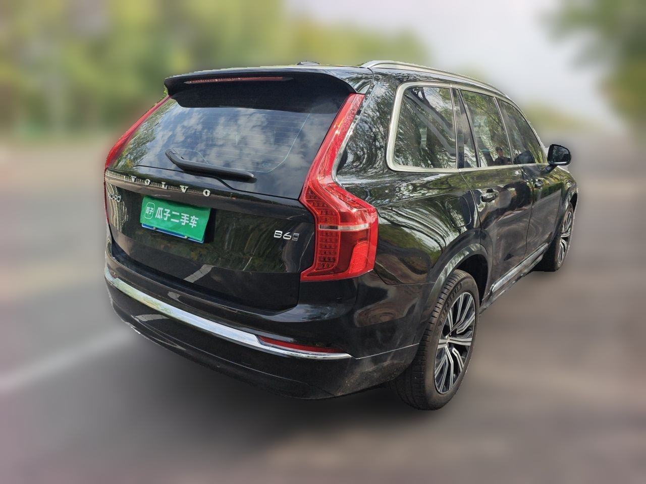 Volvo XC90 - фото 3