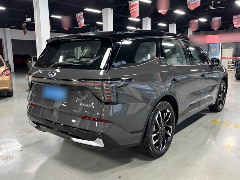 Ford Edge - фото 4