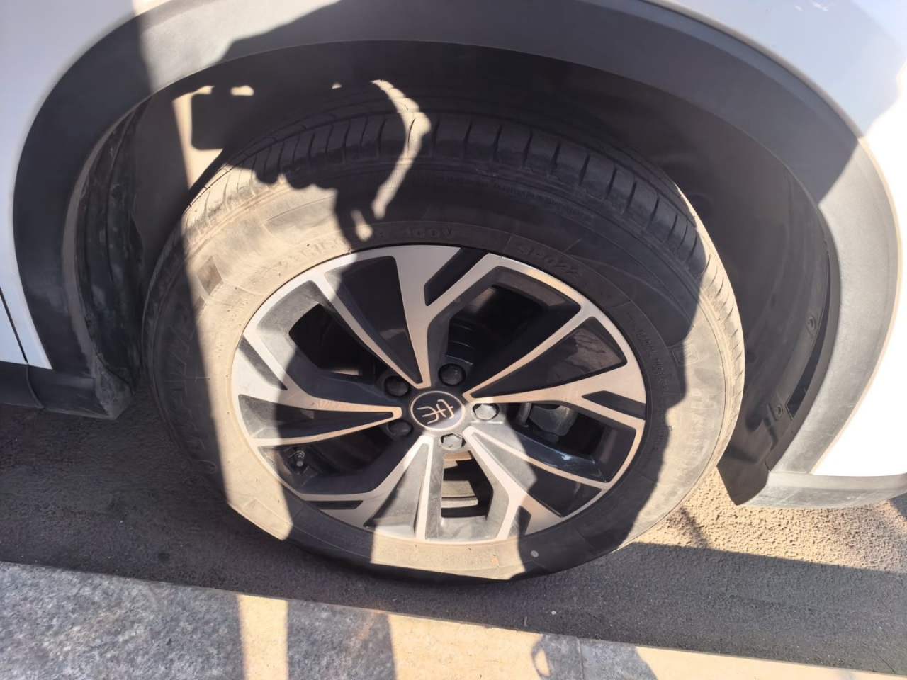 BYD Song Pro DM - фото 4