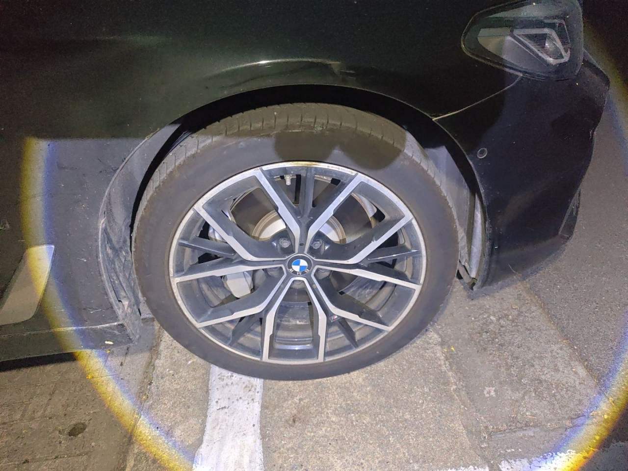 BMW 5-Series - фото 4