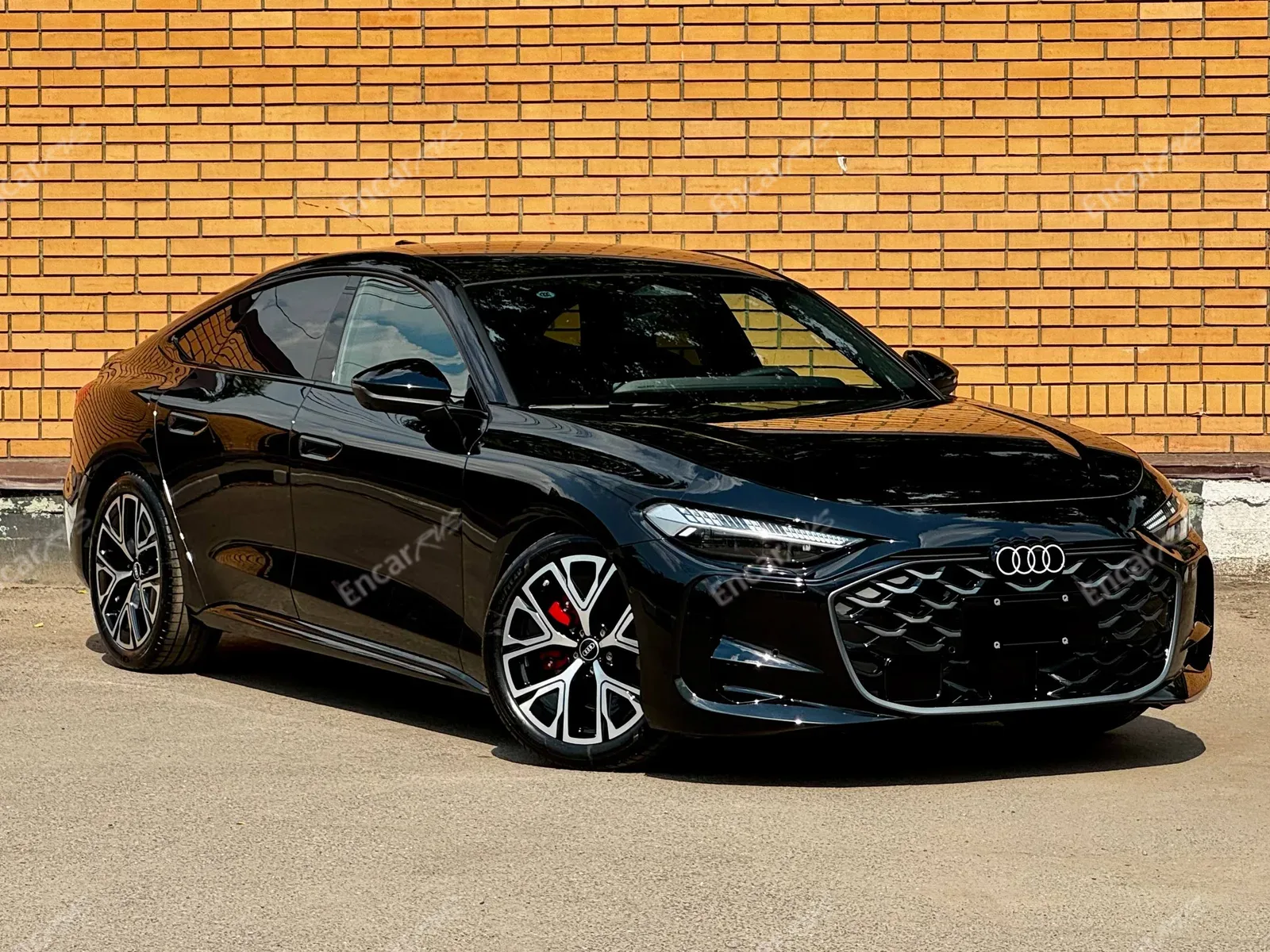 Audi A5L 2026 — вид спереди три четверти справа