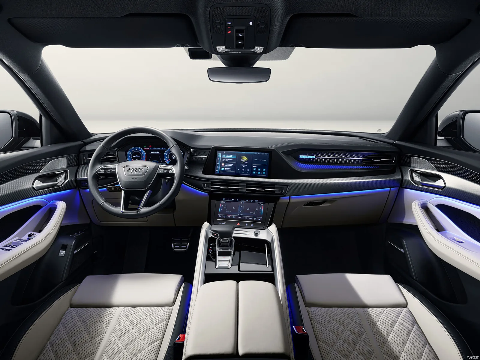 Передняя панель Audi Q6 2026