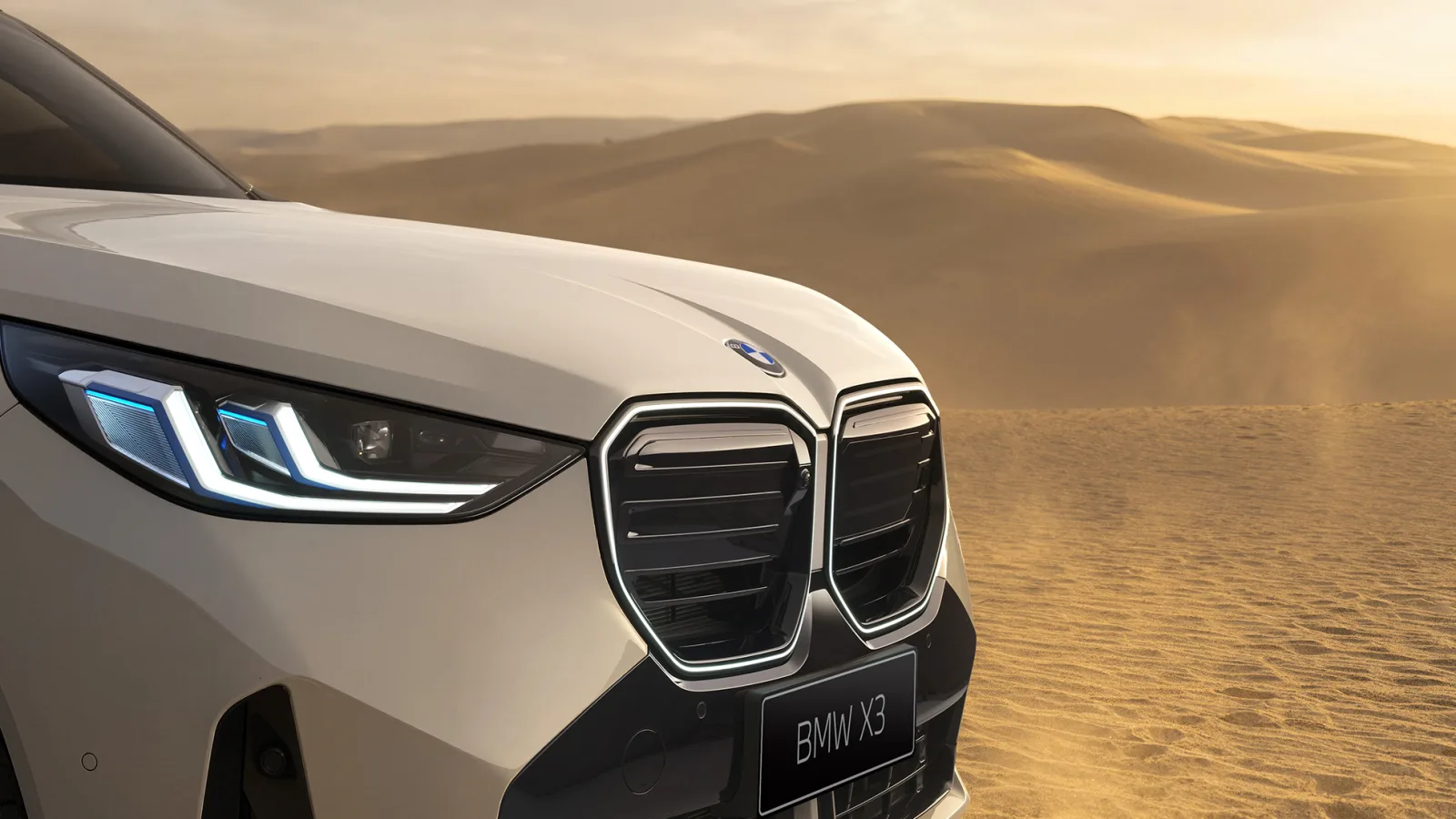 BMW X3 2026 — передняя часть и решётка радиатора