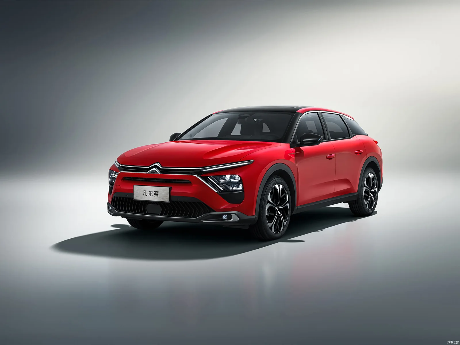 Citroen C5 X 2025, фото 1