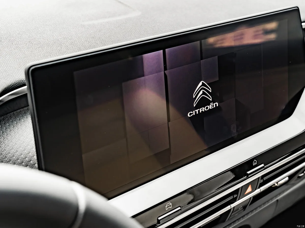 Экран мультимедиа Citroen C5 X