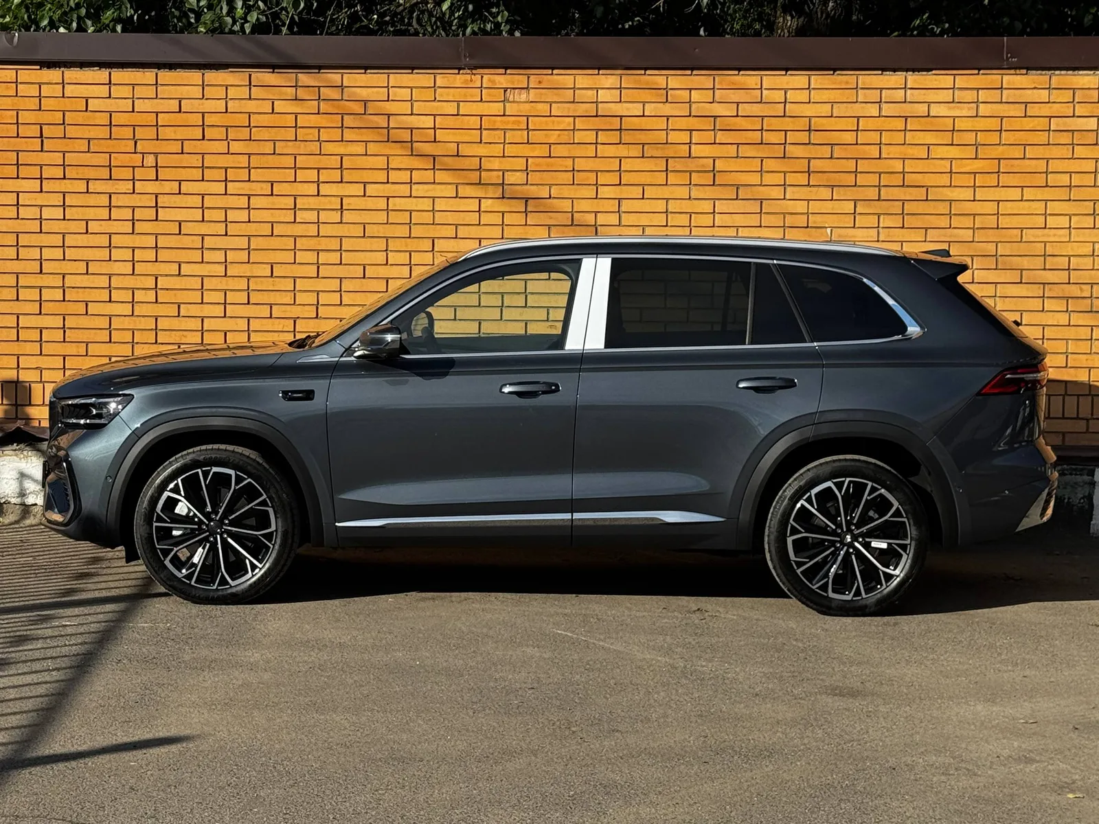 Geely Monjaro — фото 3