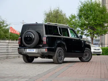 Haval H10 2026 — вид сзади три четверти