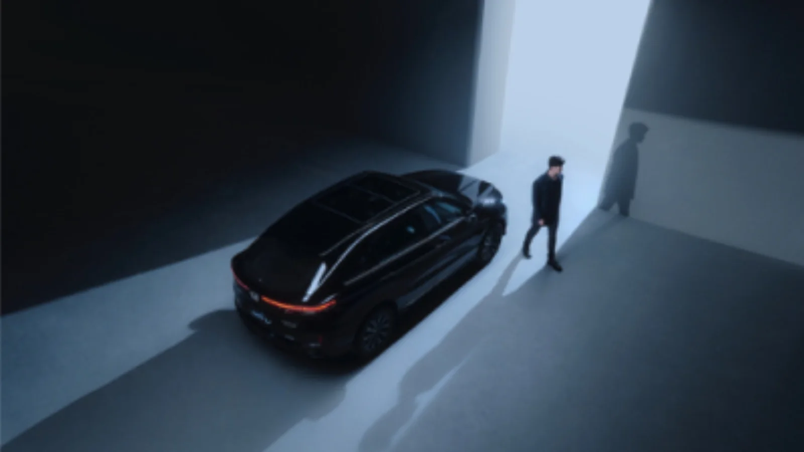 Honda UR-V 2026 — вид сзади ночью