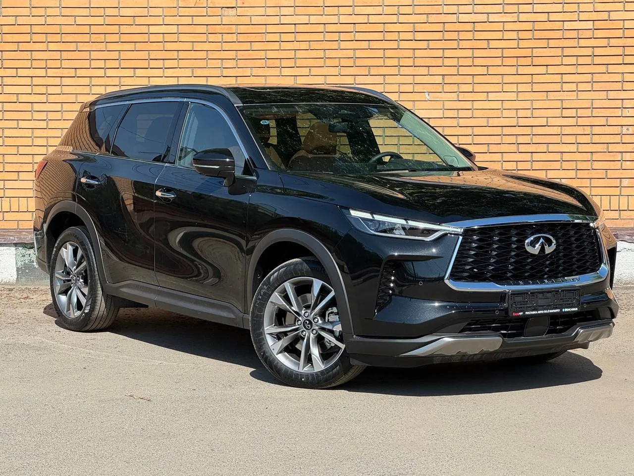Infiniti QX60 2026 — три четверти