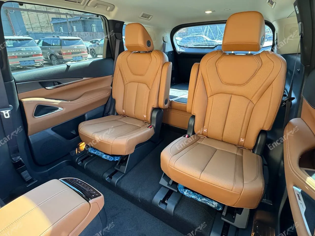Салон Infiniti QX60 2026 — три ряда
