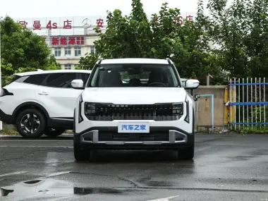 Kia Seltos NEW 2026 — вид спереди