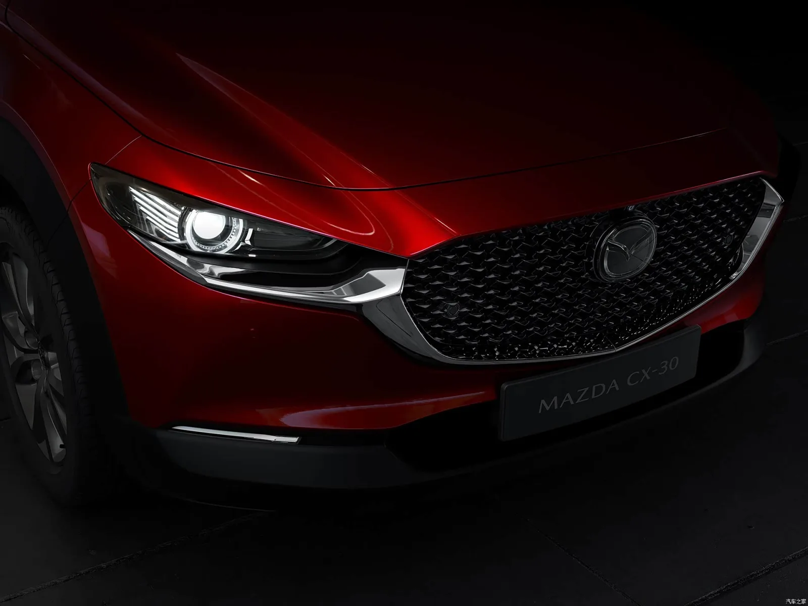 Светодиодная фара Mazda CX-30 2026