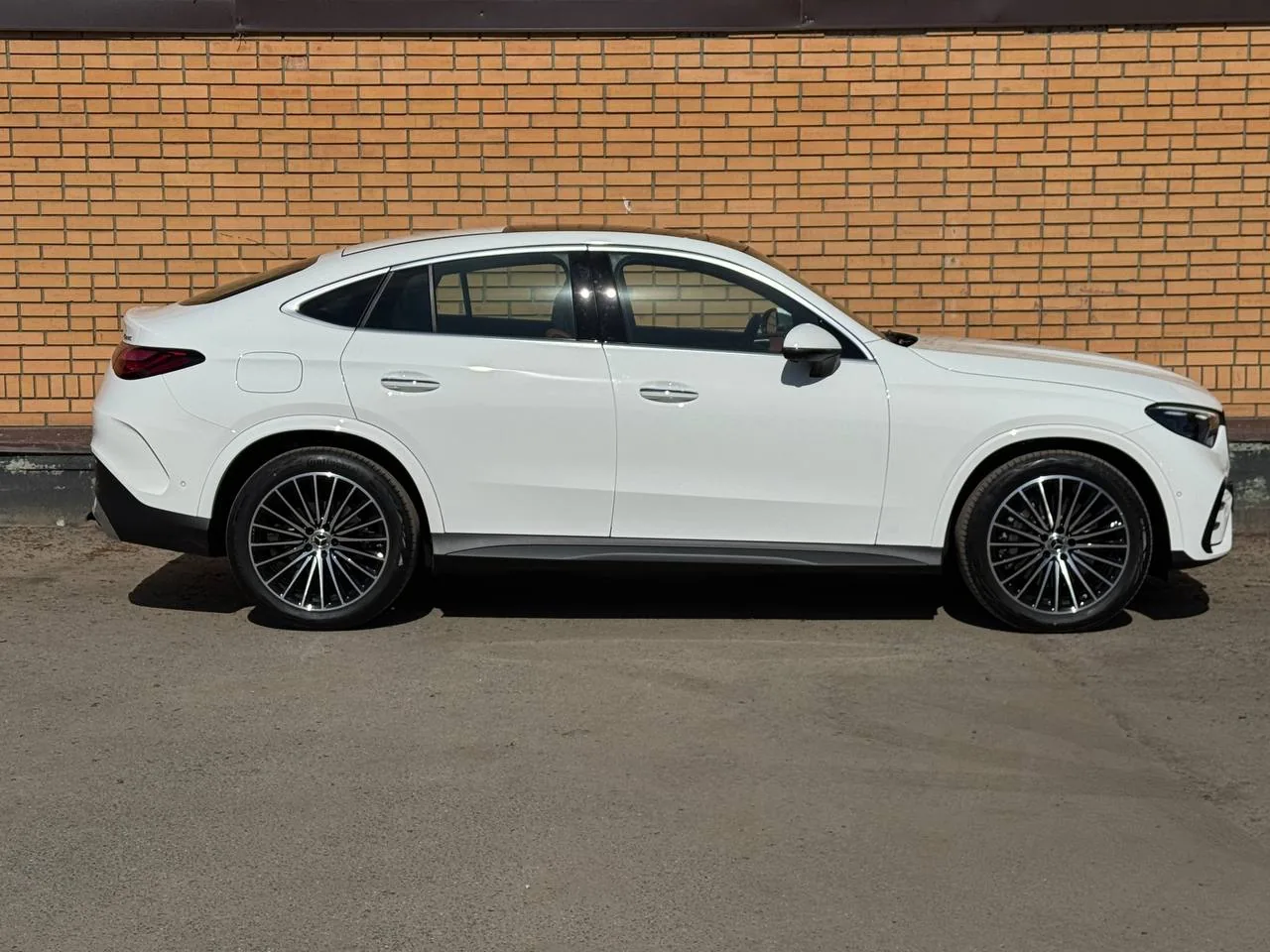 Дизайн Mercedes-Benz GLC Coupe 2025