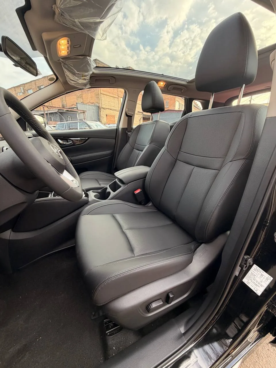 Переднее кресло Nissan Qashqai 2026