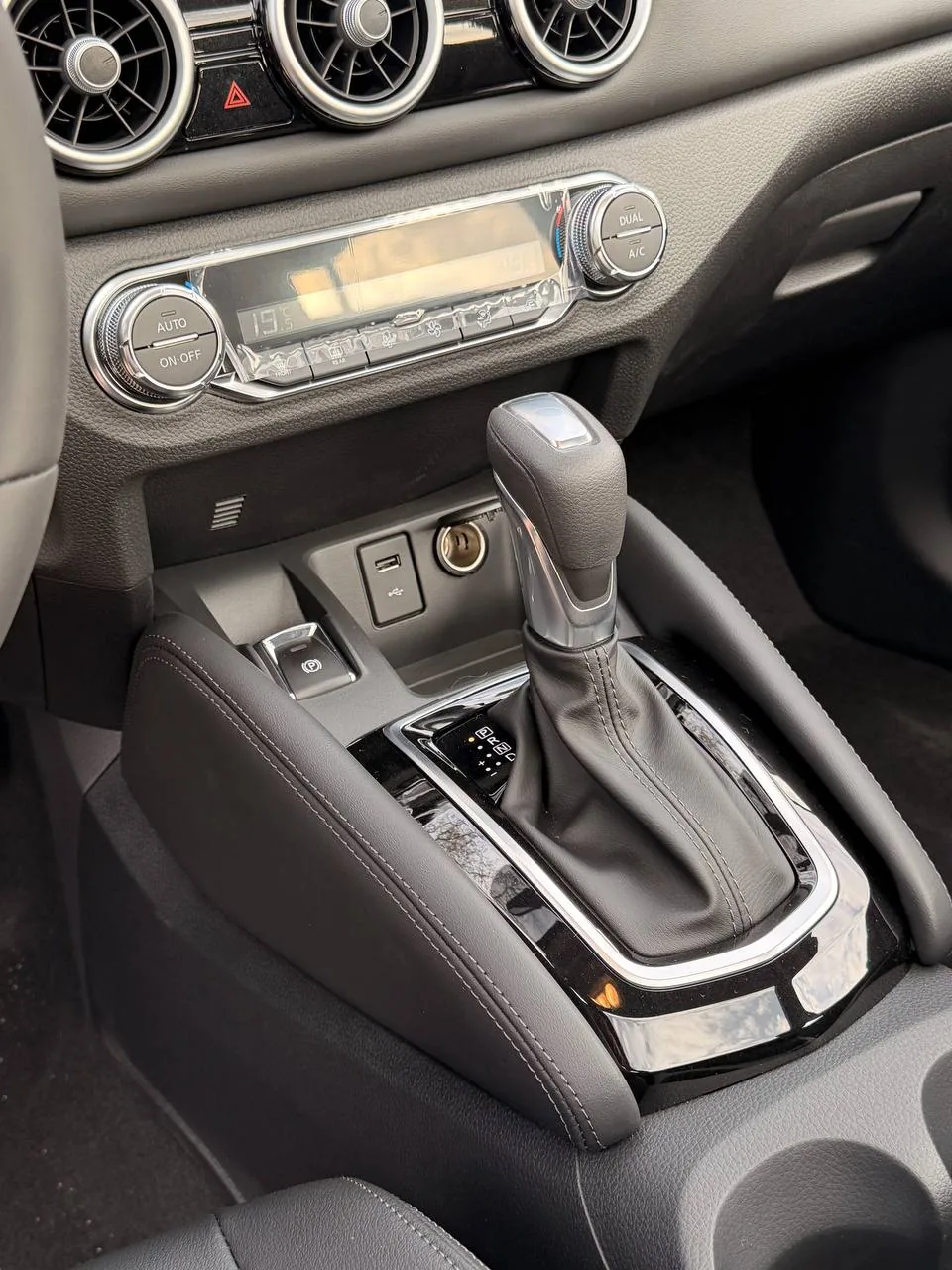 Селектор передач Nissan Qashqai 2026