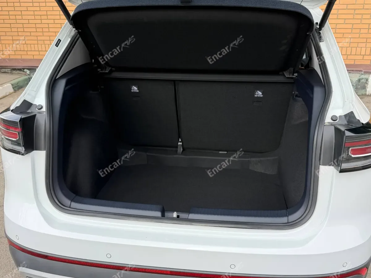 Багажник Volkswagen Tharu XR 2026