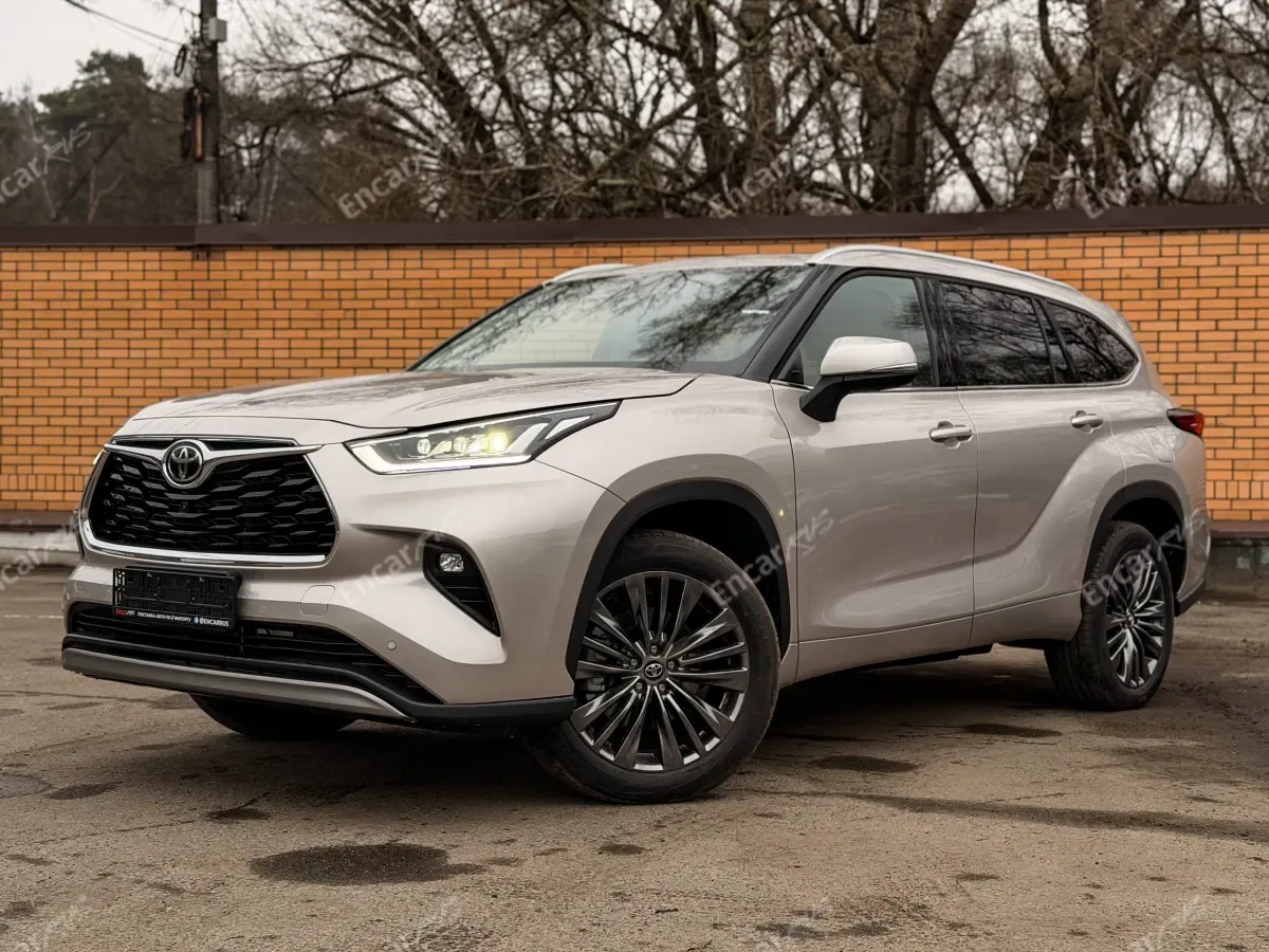 Toyota Highlander 2026, фото 1