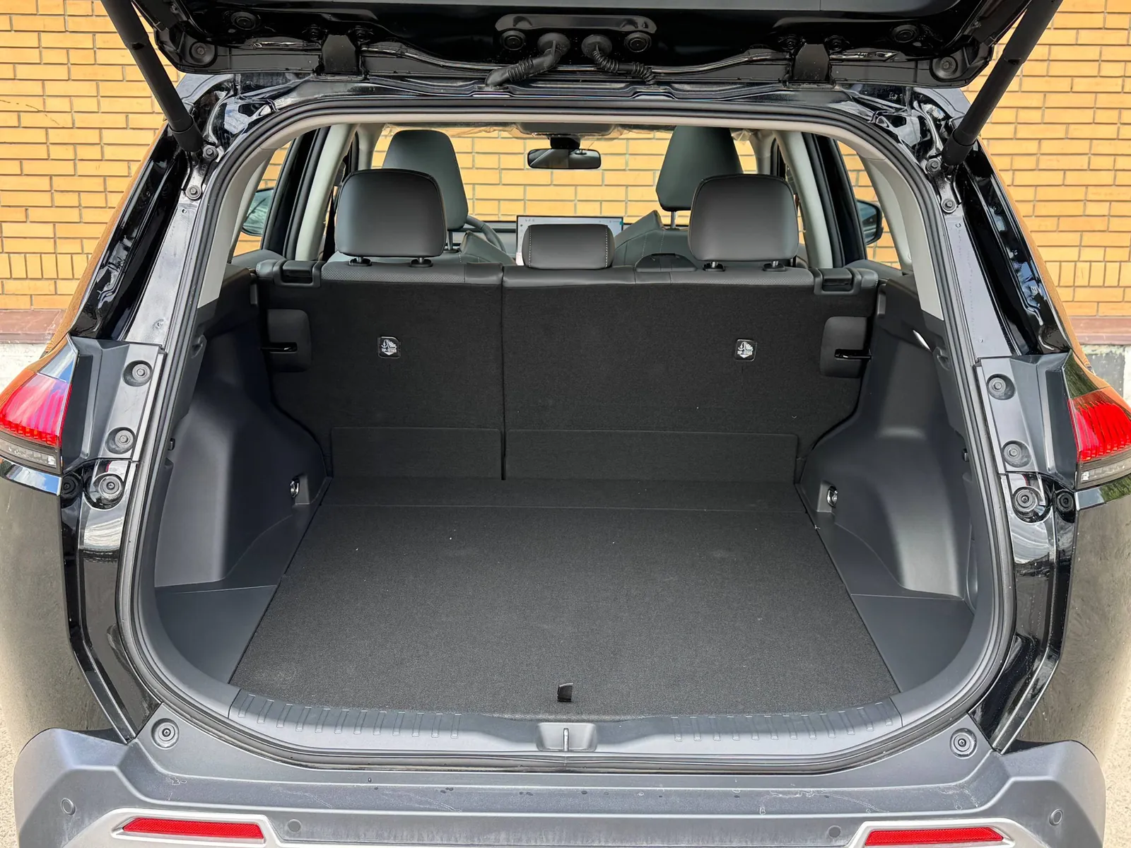 Багажник Toyota RAV4 2026