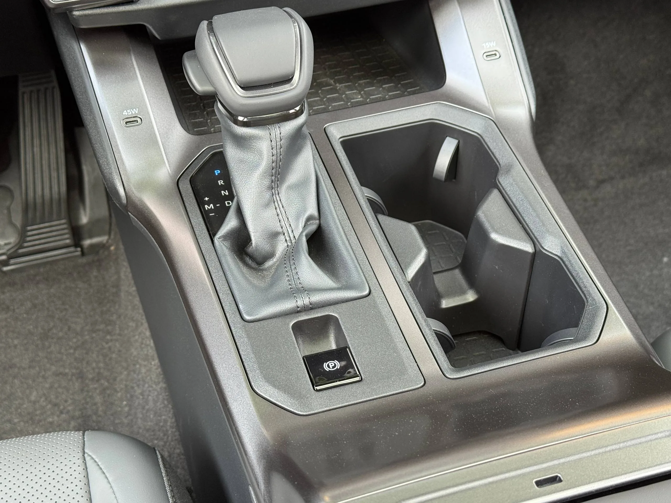 Селектор передач Toyota RAV4 2026